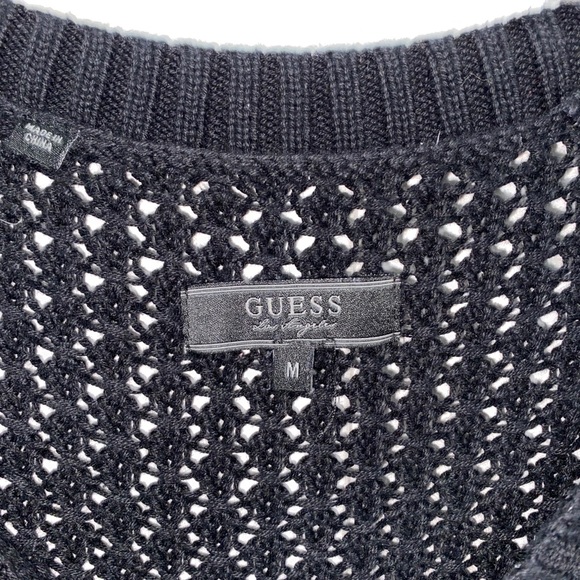 Long sleeve, with holes - Picture 2 of 2